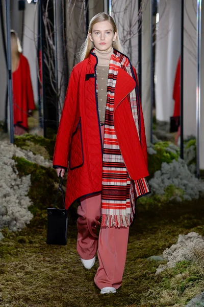 Look 33